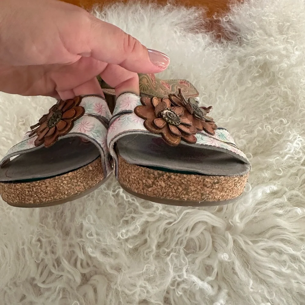 L'Artiste By Spring Step Delight Wedge Sandal 40